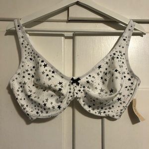 Adorable star covered cacique bra